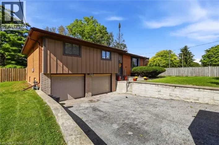 120 CAVERLY Road, Aylmer