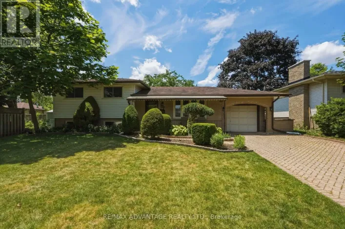 120 CHAMPLAIN CRESCENT, London East
