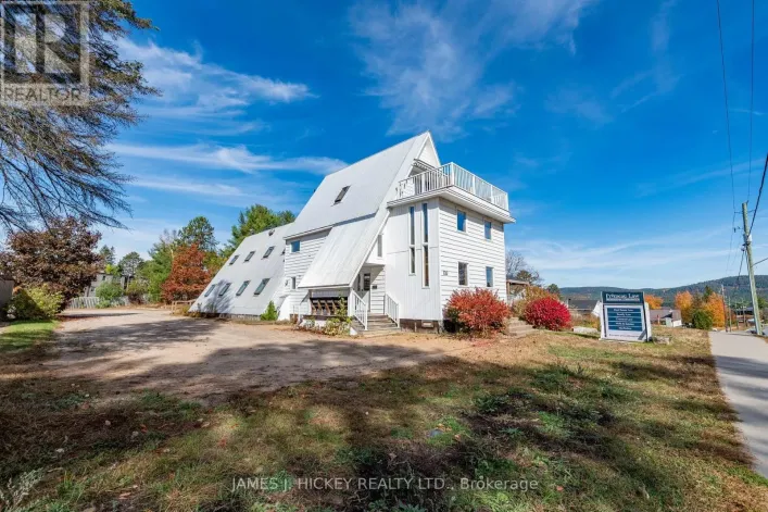 120 DEEP RIVER ROAD, Deep River