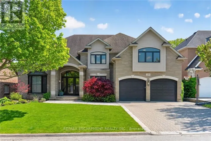 120 JEROME PARK DRIVE, Hamilton