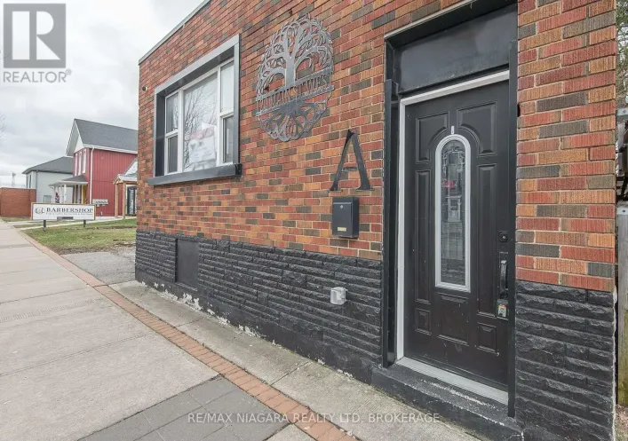 120 MAIN STREET W, Port Colborne