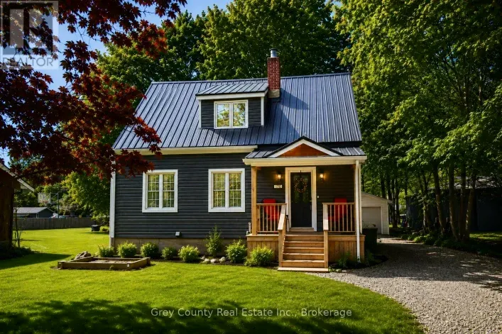 120 MARK STREET W, Grey Highlands