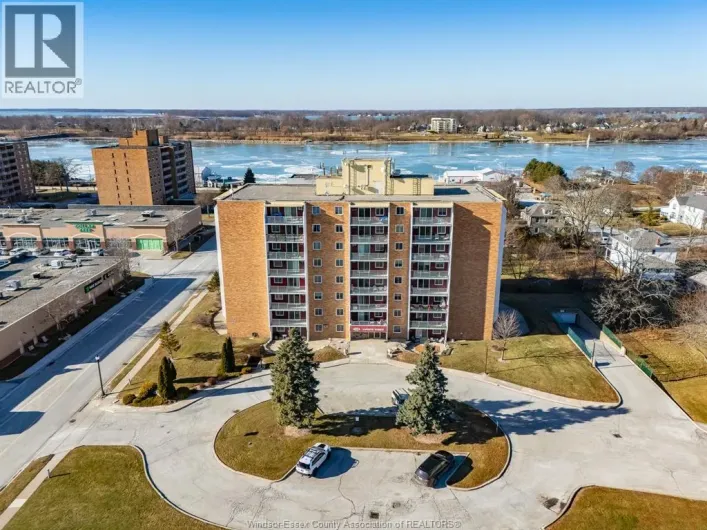 120 Pickering Unit# 205, Amherstburg