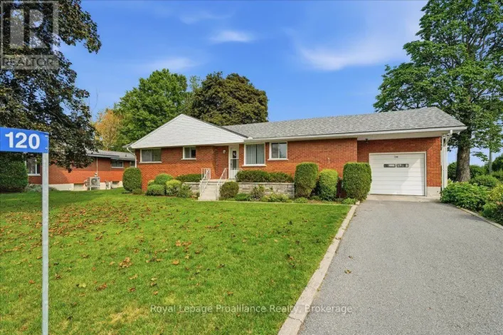 120 SIDNEY CRESCENT, Quinte West