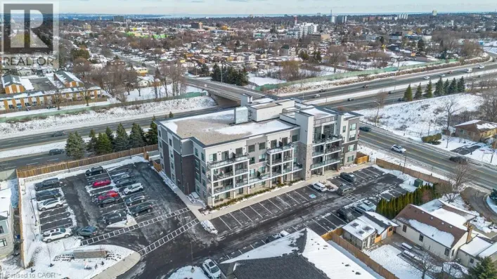 120 SPRINGVALLEY Crescent Unit# 104, Hamilton