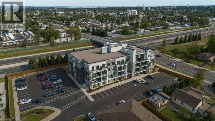 120 SPRINGVALLEY Crescent Unit# 104, Hamilton