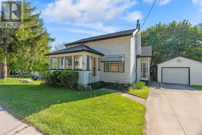 120 VICTORIA STREET, Central Huron