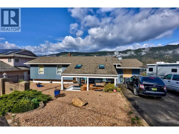1200 Bay Drive, Chase