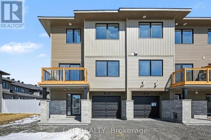 1200 COPE DRIVE, Ottawa