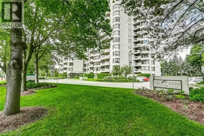 1201 NORTH SHORE Boulevard Unit# 204, Burlington