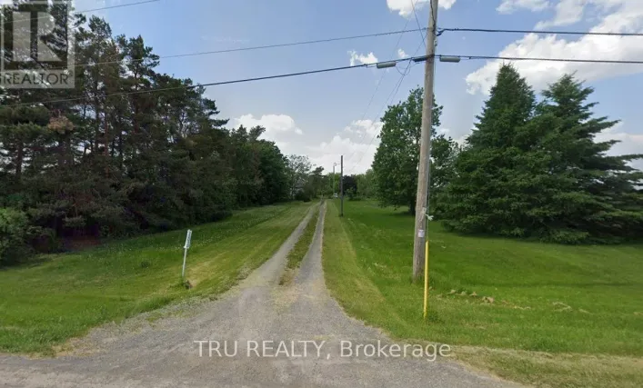 12013 HOGABOAM ROAD, North Dundas