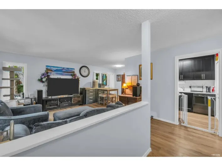 Row / Townhouse for sale: 1202 10620 150 STREET, Surrey