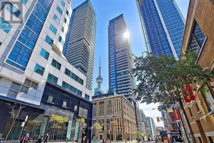 1202 - 125 BLUE JAYS WAY, Toronto