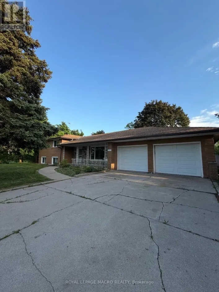 1202 BARTON STREET, Hamilton