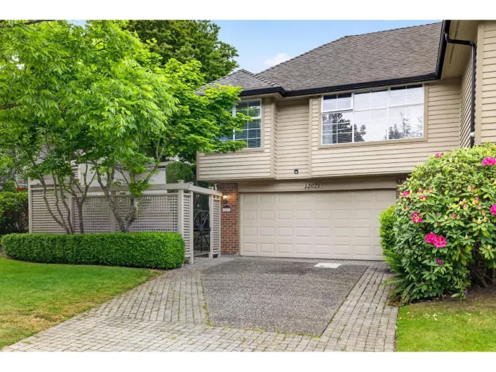 12021 S BOUNDARY DRIVE, Surrey