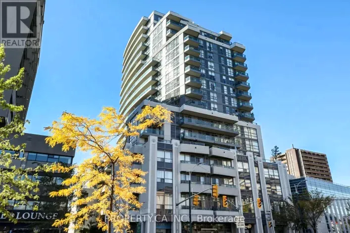 1203 - 736 SPADINA AVENUE, Toronto