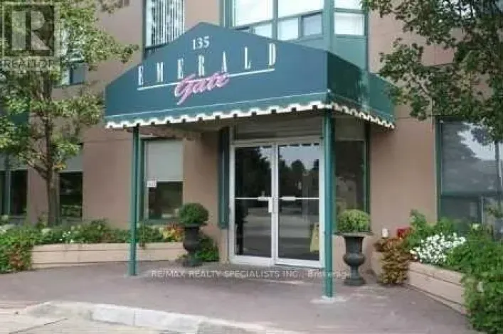 1204 - 135 HILLCREST AVENUE, Mississauga