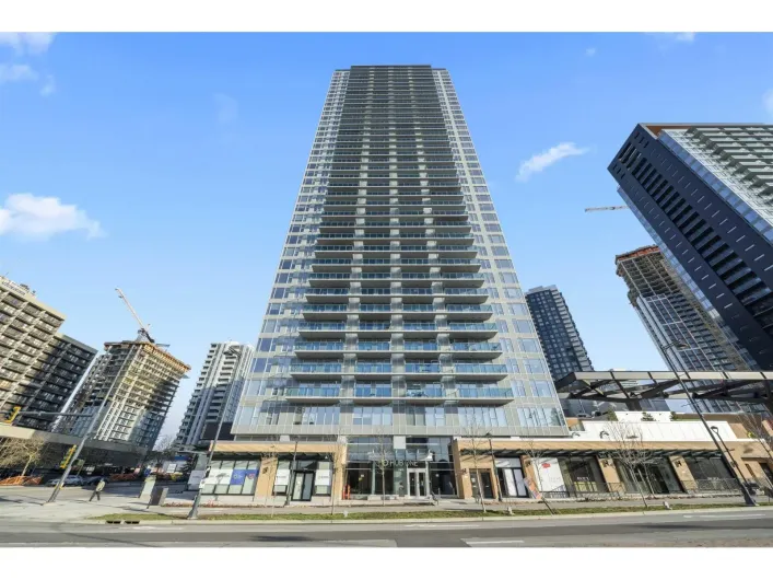 Apartment for sale: 1204 13615 FRASER HIGHWAY, Surrey