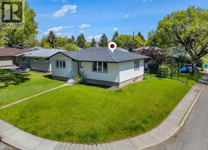 1204 18 Street NE, Calgary