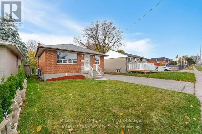 1204 SIMCOE STREET S, Oshawa