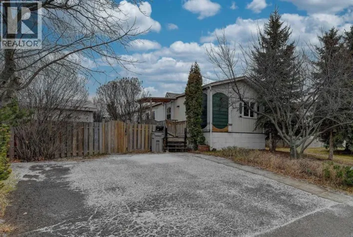 12041 97 Street, Grande Prairie