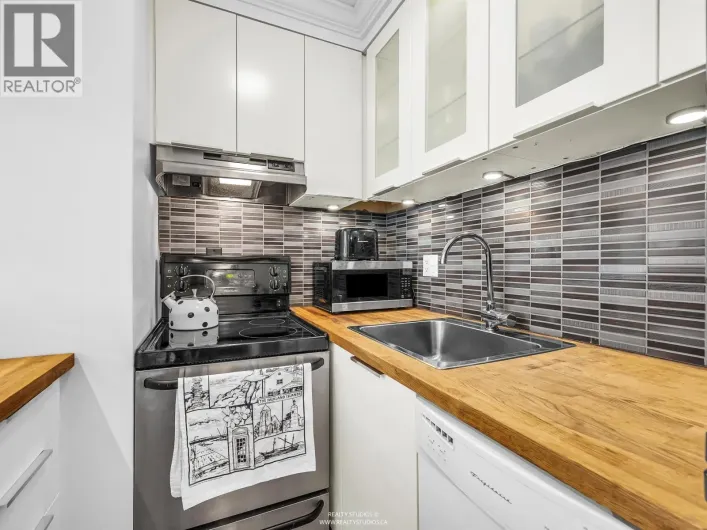 1205 1250 BURNABY STREET, Vancouver