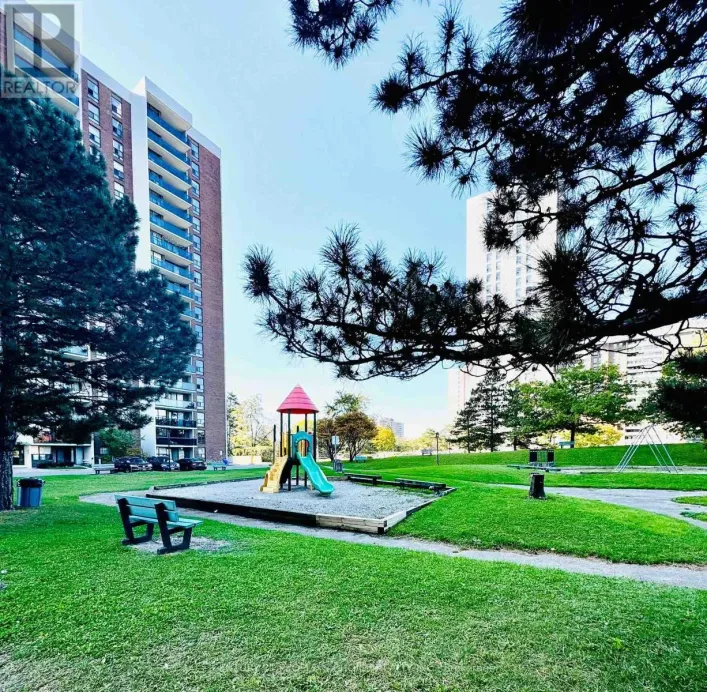 1205 - 21 KNIGHTSBRIDGE ROAD, Brampton