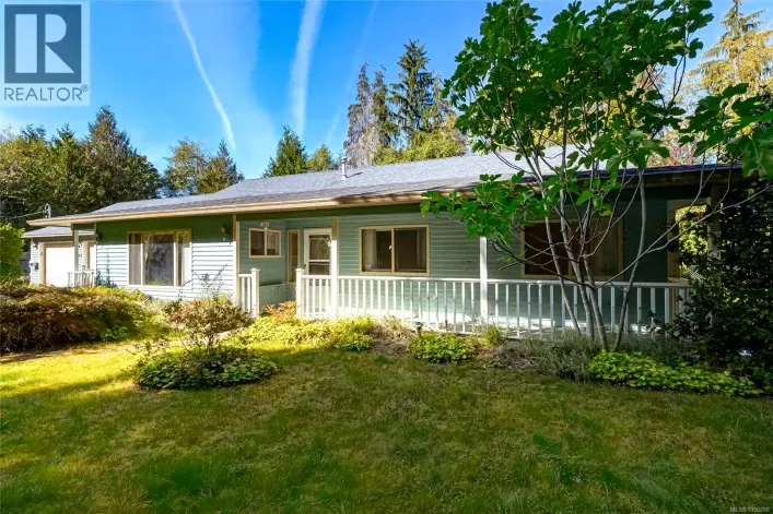 1205 Corcan Rd, Qualicum Beach