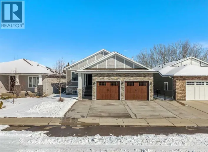 1205 Hillcrest Manor Estate, Strathmore