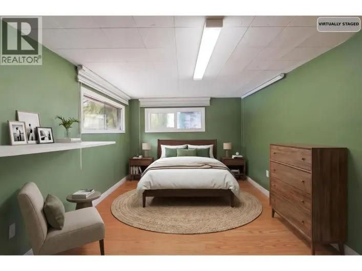 12058 HARRIS ROAD, Pitt Meadows
