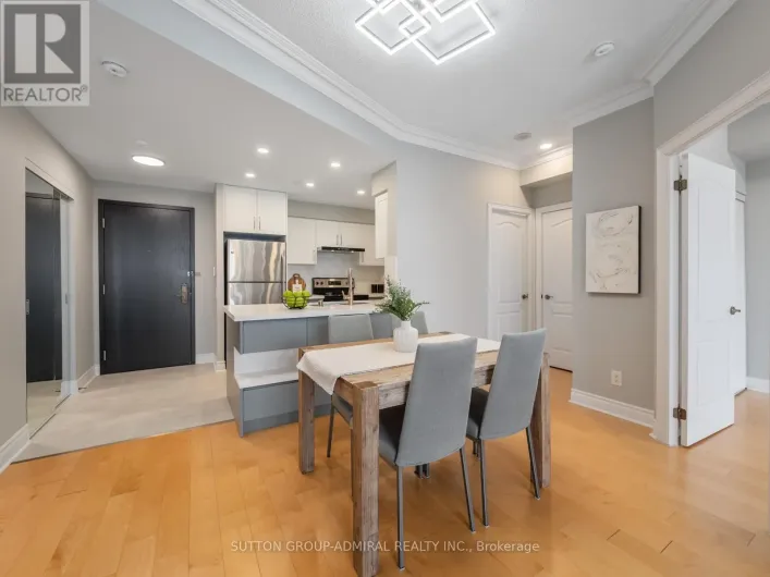 1206 - 2 CLAIRTRELL ROAD, Toronto