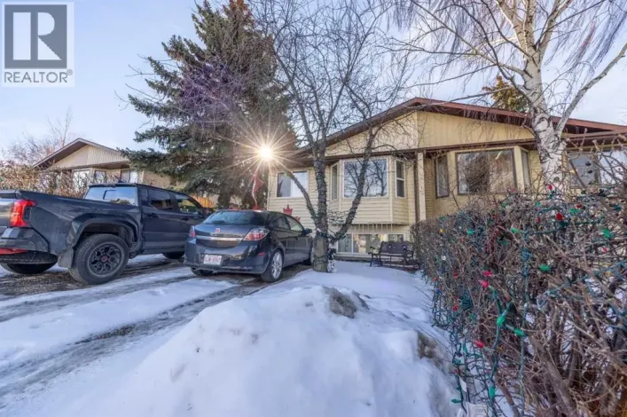 1206 Allen Street SE, Airdrie