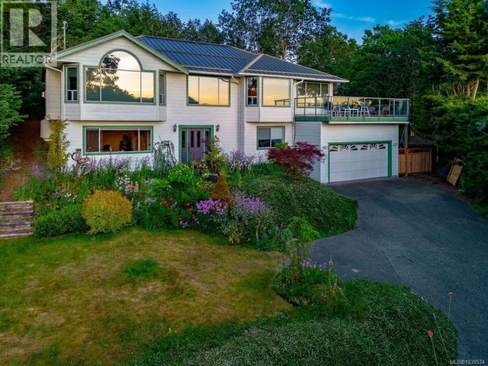 1206 McKenzie Dr, Duncan