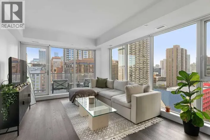 1207, 1025 5 Avenue SW, Calgary