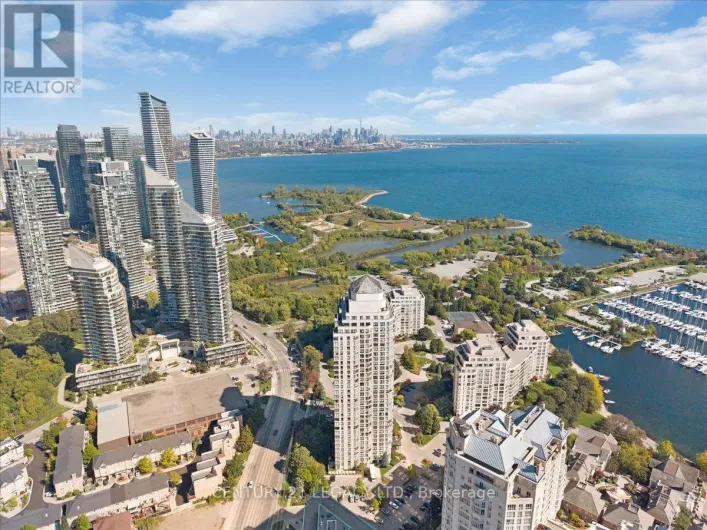 Apartment for sale: 1207 - 2269 LAKE SHORE BOULEVARD W, Toronto