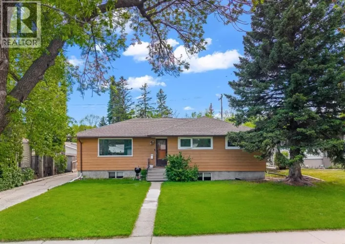 1207 40 Avenue NW, Calgary
