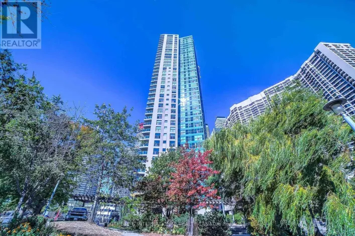 1207 - 99 HARBOUR SQUARE, Toronto