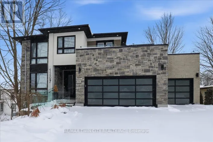 1207 QUEEN ST STREET N, Wilmot