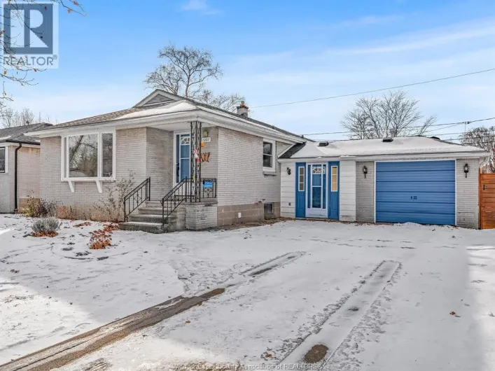 1207 VIRGINIA AVENUE, Windsor