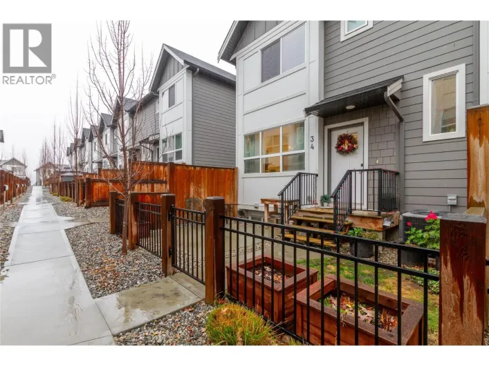 12075 Oceola Road Unit# 34, Lake Country