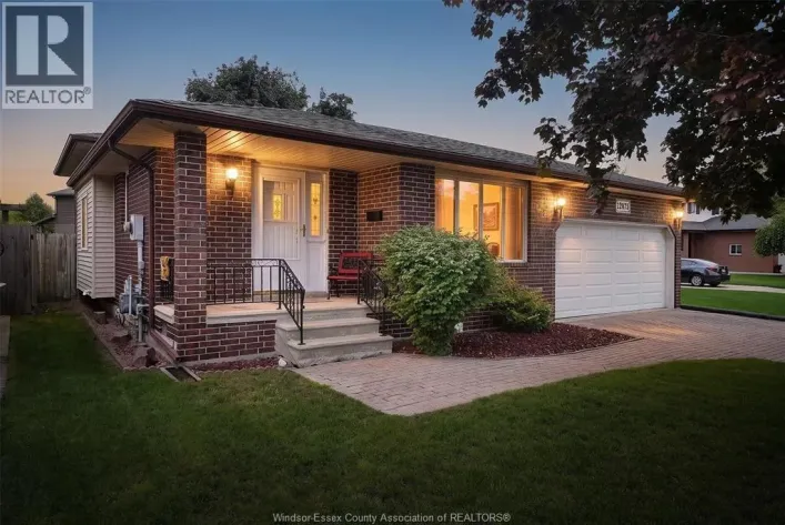 12075 ST. THOMAS CRESCENT, Tecumseh