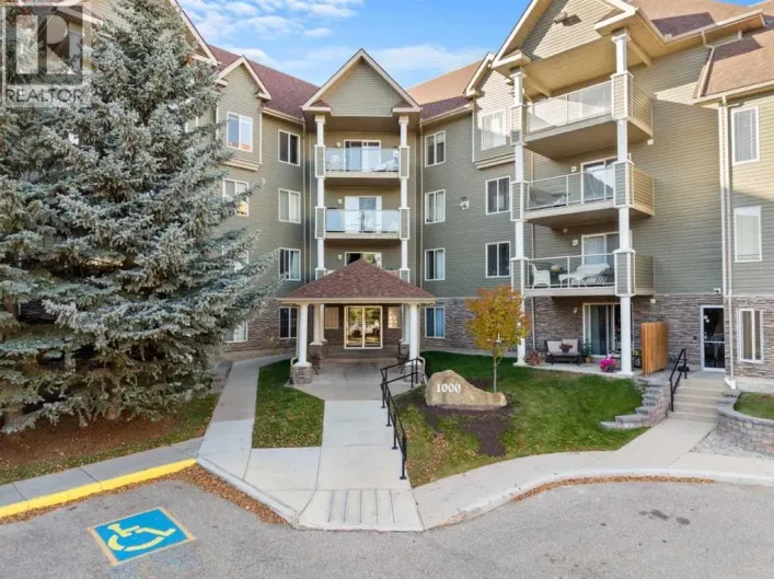 1208 Millrise Point SW, Calgary