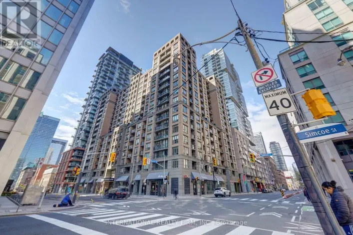 1209 - 140 SIMCOE STREET, Toronto