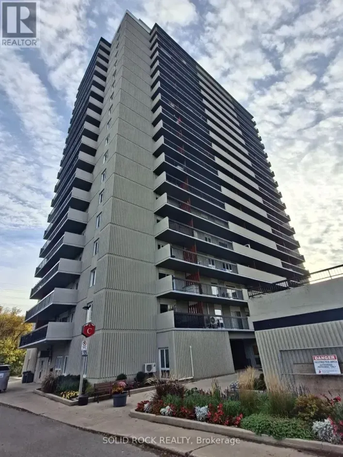 1209 - 158C MCARTHUR AVENUE, Ottawa