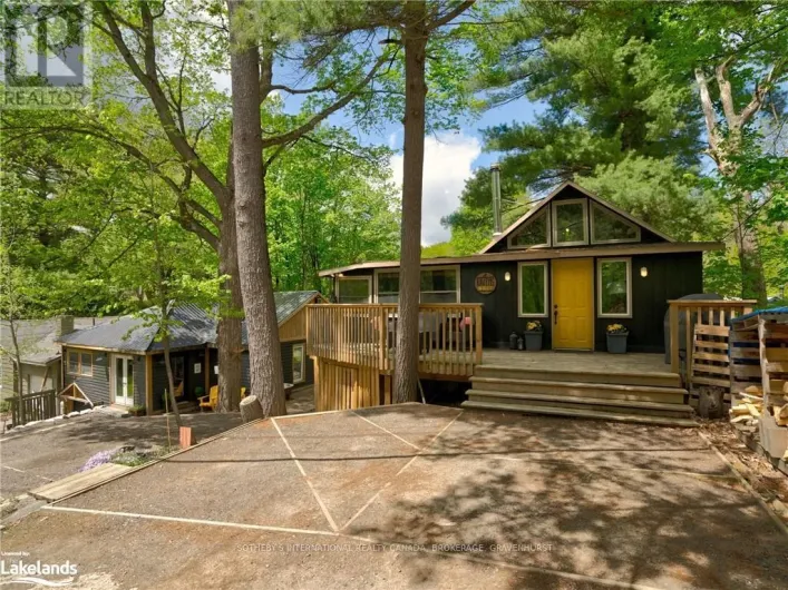 1209 NORTH KAHSHE LAKE ROAD, Gravenhurst