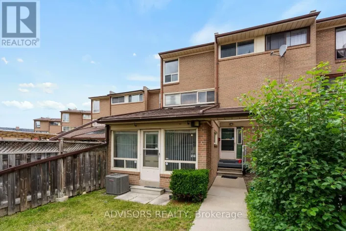 121 - 256 JOHN GARLAND BOULEVARD, Toronto