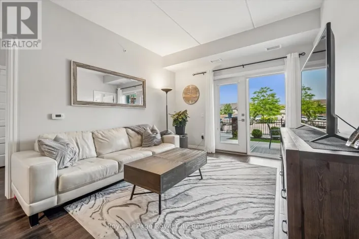 121 - 35 KINGSBURY SQUARE, Guelph