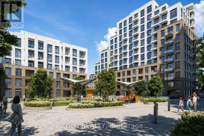 121 - 8 BEVERLEY GLEN BOULEVARD, Vaughan