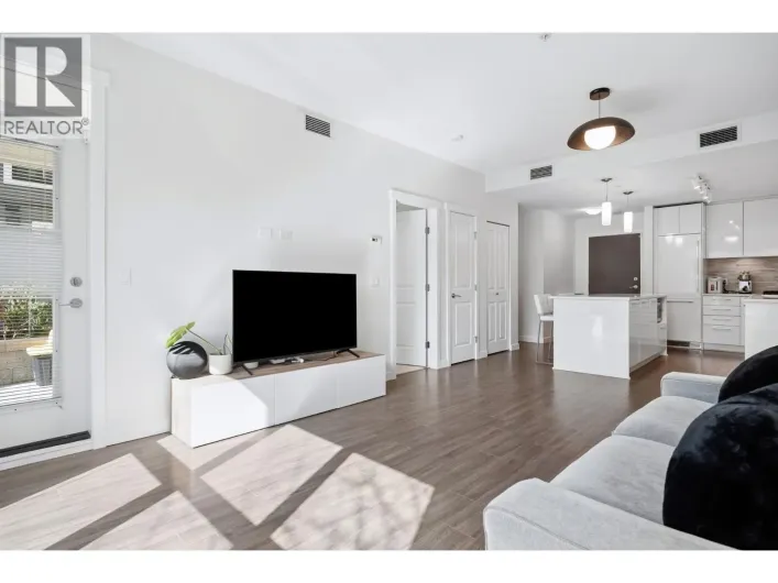 121 9500 TOMICKI AVENUE, Richmond