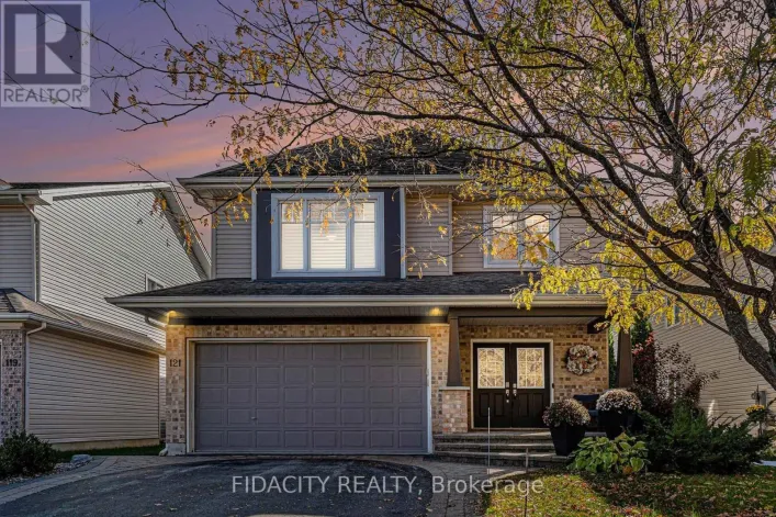 121 BANDELIER WAY, Ottawa